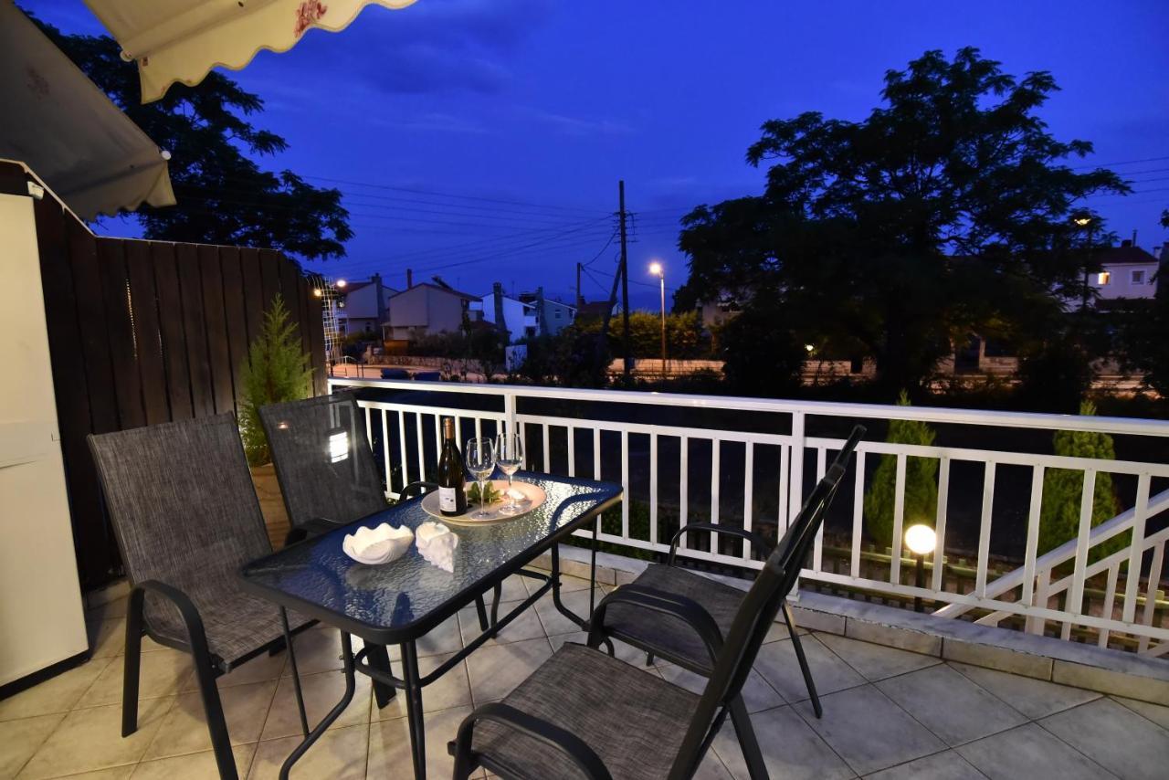 Holiday Blue Apartment Palaiontsiflikion Exterior photo